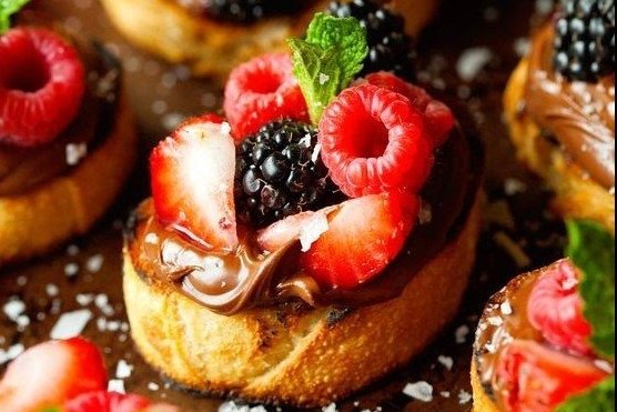 Nutella Berry Crostini catering Denver