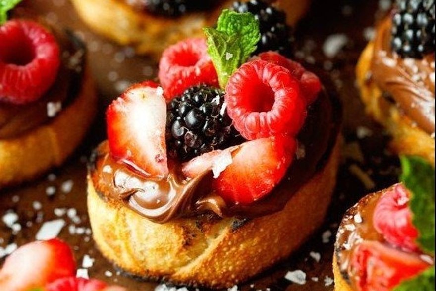Nutella Berry Crostini catering Denver