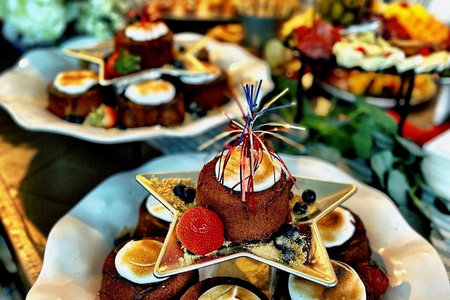 Petite Lava Cakes catering Denver